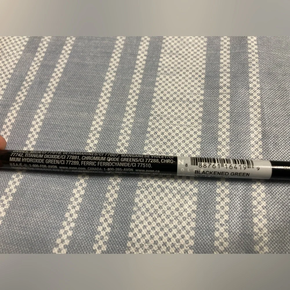NWT Avon True Color “Blackened Green” eyeliner pencil.